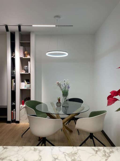Angry Architects Apartment01 티라나 외부 사진